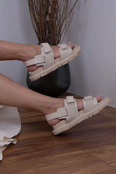 sovrana Beige Sandals - Double Velcro