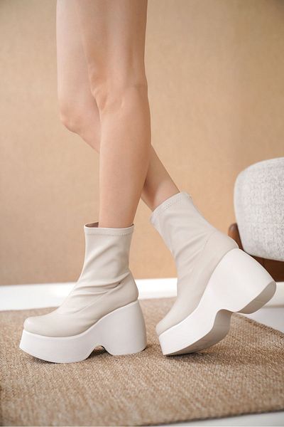 GOFFSHOES Cizme elastice Momo cu toc cu pană pentru femei - piele maronie