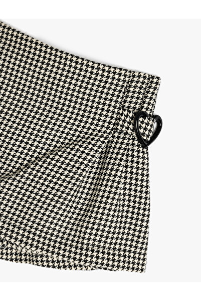 Koton Şort Etek Kalp Toka Detaylı Beli Lastikli