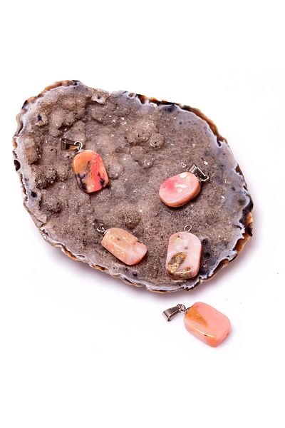 Taş Sandığı Opal Pink Stone Necklace - Steel Material (No Flaw)