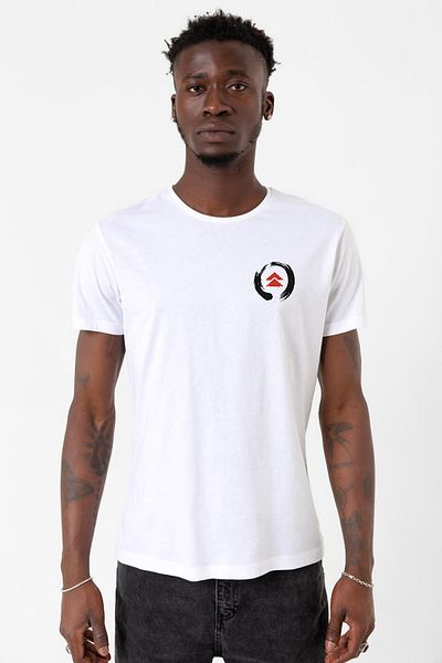 Tshirthane Ανδρικό μπλουζάκι Ghost Of Tsushima με λευκό λογότυπο