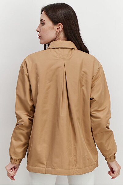 Puma Women Sportswear Fit Long Sleeve Classic Coach Jacket, Tan