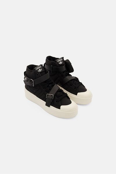 Adidas Originals Women Nizza Bonega Mid W Outdoor Shoes, Black
