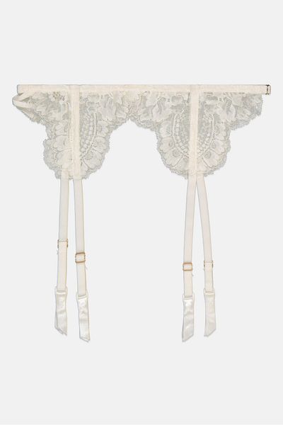 Etam Women Lace Suspender Belt, White