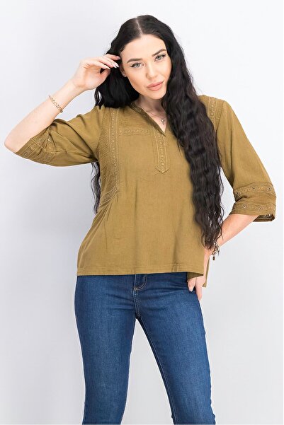 Scotch & Soda بلوزة نسائية باللون الزيتوني - رقبة على شكل حرف V، أكمام قصيرة،...