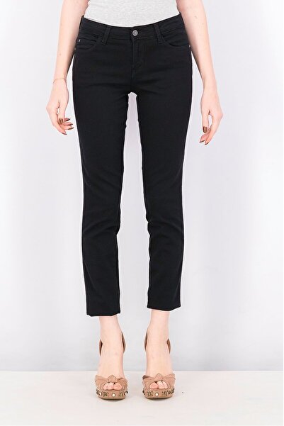 Guess Women Curve Mid Rise Skinny Pants, Black
