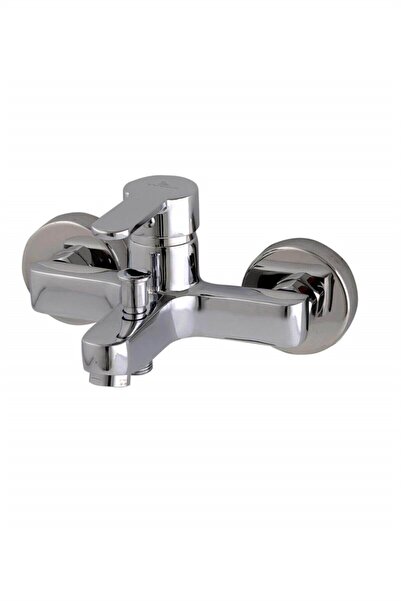 Venezia Chrome Chrome Bathroom Faucet - Comfortable Cut