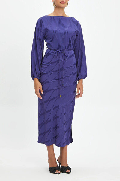 SERPİL Jakar Kumaş Kendinden Desenli Belden Ip Bağcıklı Yırtmaç Detaylı Midi ...