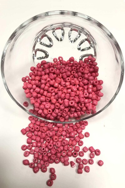 Limelia Mărgele de nisip roz cuișoare dimensiune medie 4 mm 50 gr