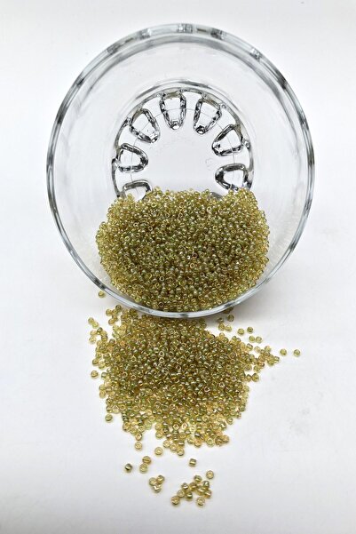 Limelia Масленозелено пясъчно мънисто 2 мм