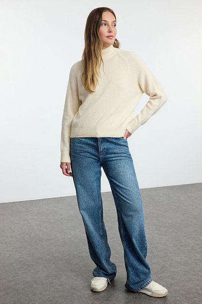 Trendyol Collection Ecru Woolen Stand Collar Knitwear Sweater Twoaw25Kz00043