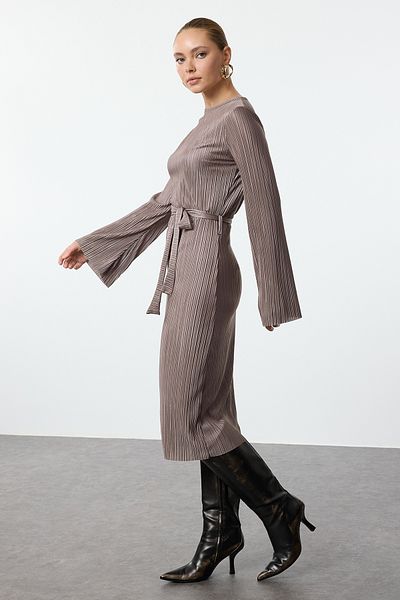 Trendyol Collection MinkPremiumFlare Sleeve A-lineMidi Плетена рокля - плисирана материя Twoaw24el00125