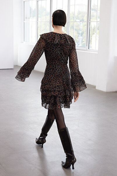 Trendyol Collection Μίνι σιφόν φόρεμα καφέ Leopard Flounce - Limited Edition Twoaw25el00286