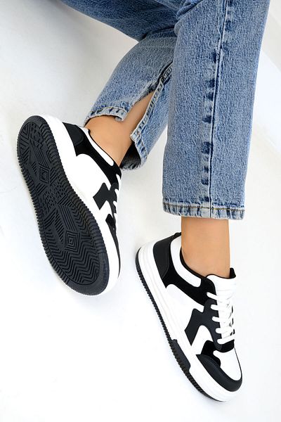 SOHO Women's Sneakers 19602 - Black and White