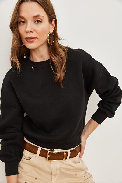 Olalook Kadın Siyah Renkli Dikiş Detaylı Şardonlu Crop Kalın Sweatshirt SWT-19000661