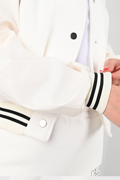 ADROM Γυναικεία αθλητική φόρμα με τρεις κλωστές με ανασηκωμένα κουμπιά 3940-24