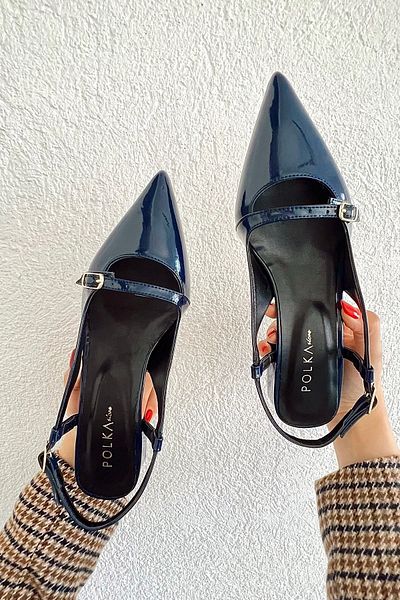 POLKA STORE Pantofi de damă cu vârf ascuțit simplu, cu o singură curea, cu cataramă din piele lacuită