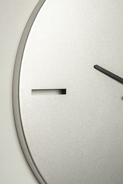 Artepera 46 Cm - Timeless Sessiz Metal Dekoratif Duvar Saati - Gümüş - Ev Ofis Salon Duvar Saatleri - Aps113