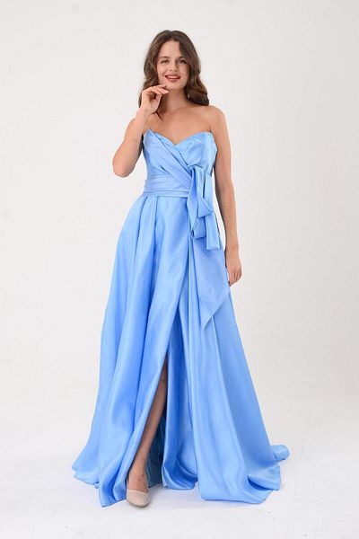 SpringStore Rochie de seară albastră din satin fără bretele - Detaliu fundă