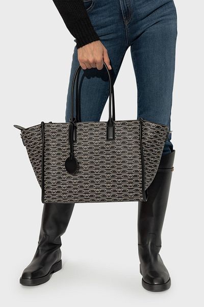 Emporio Armani Large Logo Removable Strap Bag - Ew 000370   Af11951 Fc033