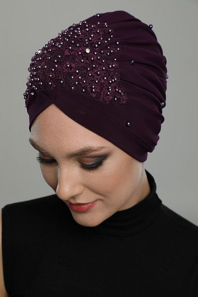 fidan bone Ready Turban Hijab βραδινό καπό φόρεμα με σχισμή επένδυση και κεντημένο μωβ μοτίβο δαντέλας
