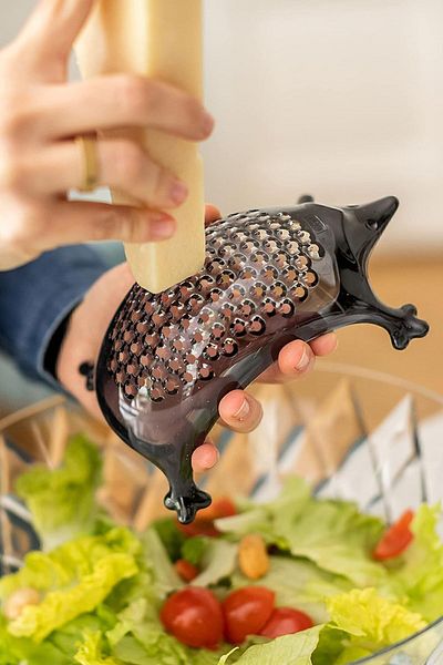 Bundeba 2 Pieces Hedgehog Designed Cheese Grater