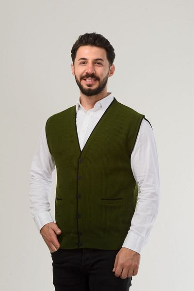 Kamalı Мъжки плетен елек с V-образно деколте, копчета, джобове, райета и шарки, стандартна кройка, без плискане