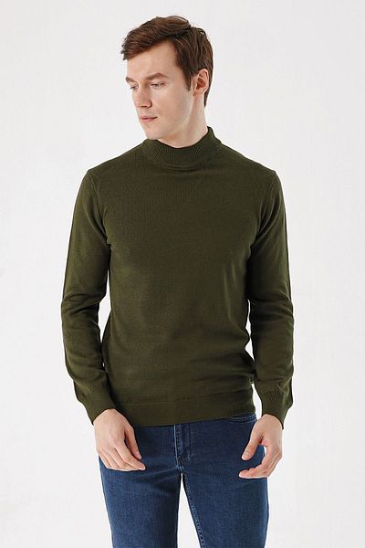 Morven Πλεκτό πουλόβερ Basic Dynamic Fit Relaxed Cut με μισό ζιβάγκο