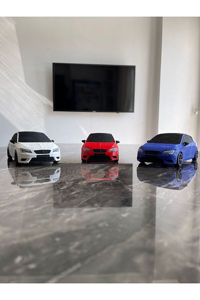 HF Leon Mk3 Model Car (White Color)