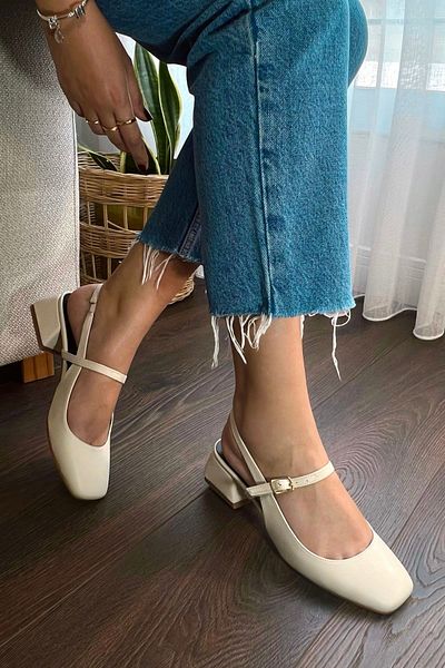 POLKA STORE Women's Audrey Beige Nude Matte Leather Open Back Square Toe Helmet Short Block Heeled Shoes