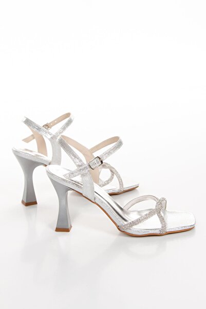 Akçetin Moda Γυναικεία παπούτσια γάμου με πέτρα