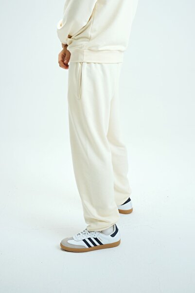 gothamvibes Men's Timeless Jogger Cream Sweatpants