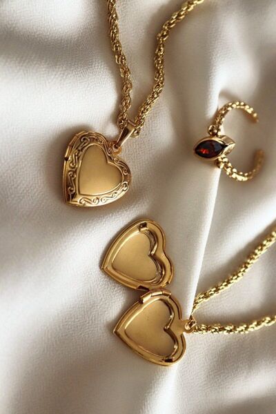 Herşey Nota Kalp Şeklinde Kapaklı 316L Paslanmaz Çelik Gold Renk Resim Konula...