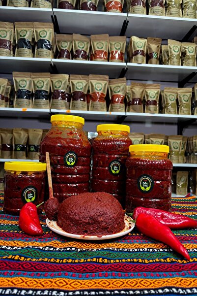 gazisofraantep Antep Acı Biber Salçası – Katkısız Doğal Ev Yapımı – 5 Kg