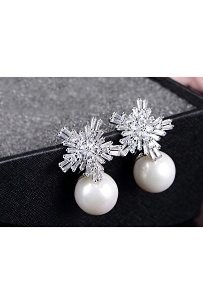 LWP Shop Designer's Corner Kar Tanesi Küpe