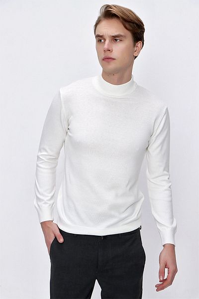 Morven Πλεκτό πουλόβερ Basic Dynamic Fit Relaxed Cut με μισό ζιβάγκο