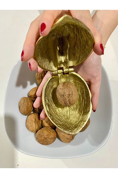 hediye Large Size Walnut Brass Casting - Formun in Hedgehog