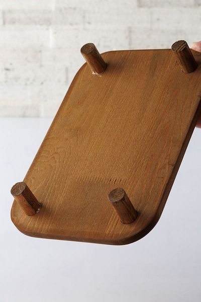ANJEAHOME Meru Natural Rectangular Leg Wooden Stand Service Presentation