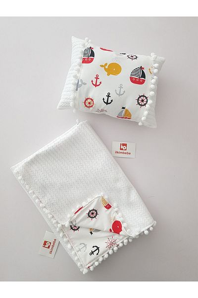 ilkimbebe Piqued Anchor Patterned Blanket Pillow