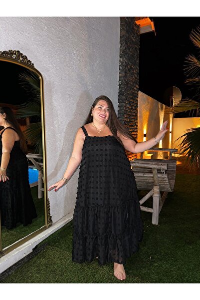 Kendinisevbutik Rochie neagră Curve mărime maxi