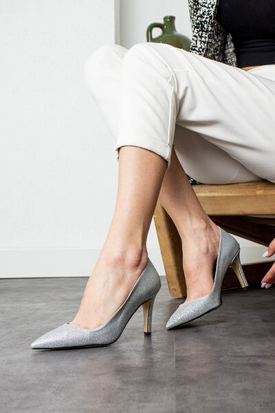 Papuckurdu Ženske stiletto cipele sa šiljatim vrhom, klasične cipele, belo po...