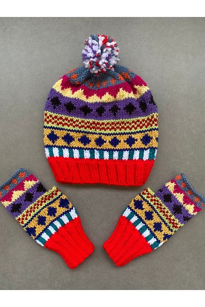 MESKSTORE Beret Gloves and Hand Knitted Set