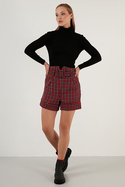 Lela Plaid Belted Pocketed Winter Tweed Shorts6058326