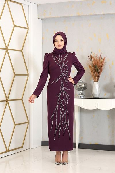 Surikka Rochie creion Hijab Tuana cu aplicații de prune brodate