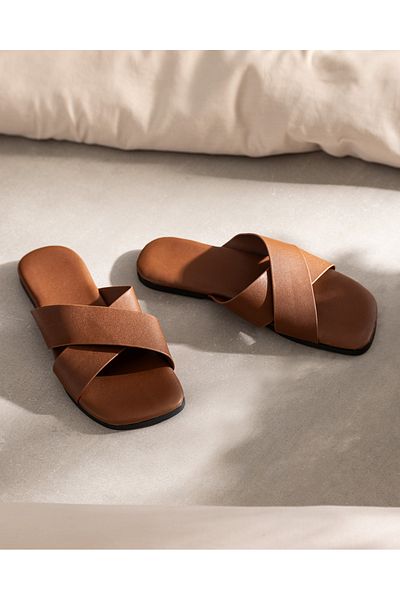 Madame Coco Lieu Women's Slippers