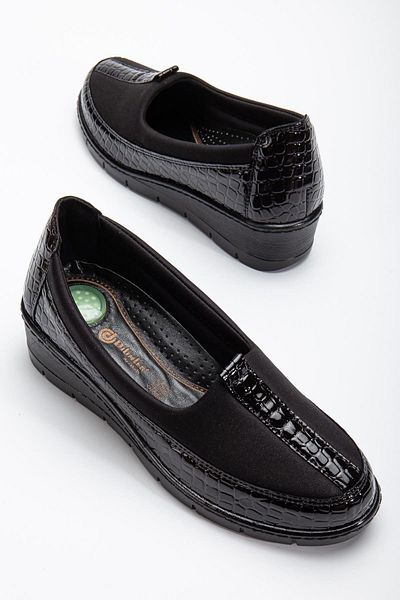 Dilimler Ayakkabı Genuine Leather Patent Leather and Diver Material Black Large Size Women's Shoes Daily