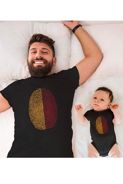 Tshirthane Κίτρινο κόκκινο δακτυλικό αποτύπωμα - Πατέρας γιος κορίτσι Τιμή ΕΝΑ ΠΡΟΪΟΝΤΟΣ, Προσθέστε τουλάχιστον 2 στο καλάθι για να κάνετε συνδυασμό