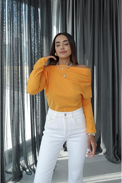Havoş Μπλούζα με κίτρινη λαιμόκοψη με λαιμόκοψη
