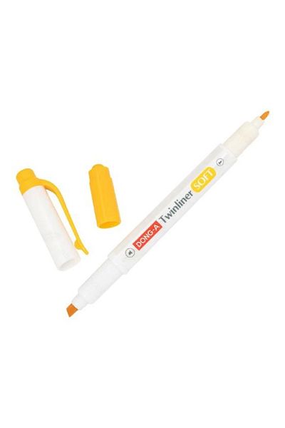Dong-A Twinler Soft Highlighter Gold Yellow No:73