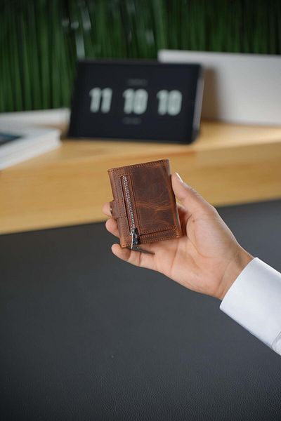 WATCHOFROYAL محفظة سكوت إفكت تان من الجلد الطبيعي - حديثة وعملية